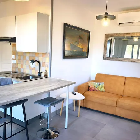 Garden House With Ac In The Maquis